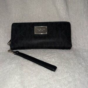 Michael Kors Black Textured Wristlet
